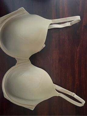 Calvin Klein Beige Smooth Molded T-Shirt Bra
